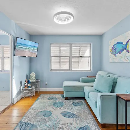 Flagler Suites 4